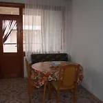 بيت ضيافة Keni سوزوبول